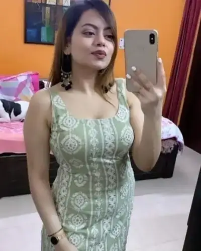 Call Girl in Bari Sadri